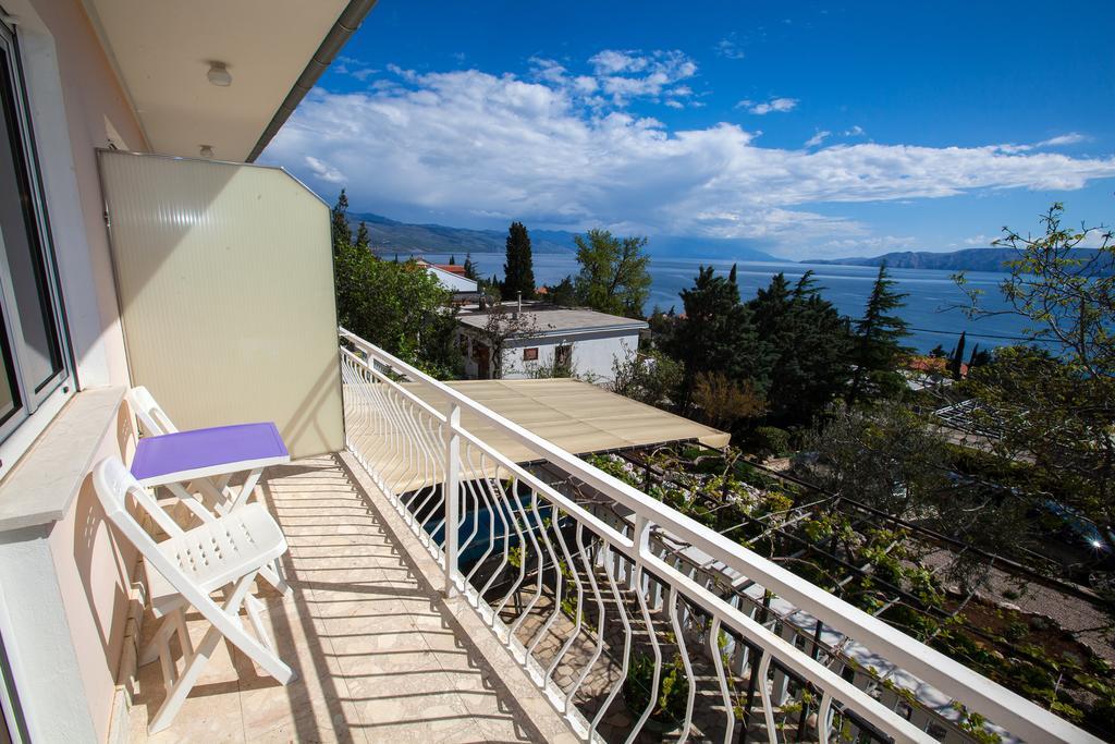 Apartment Pavica Novi Vinodolski Buitenkant foto